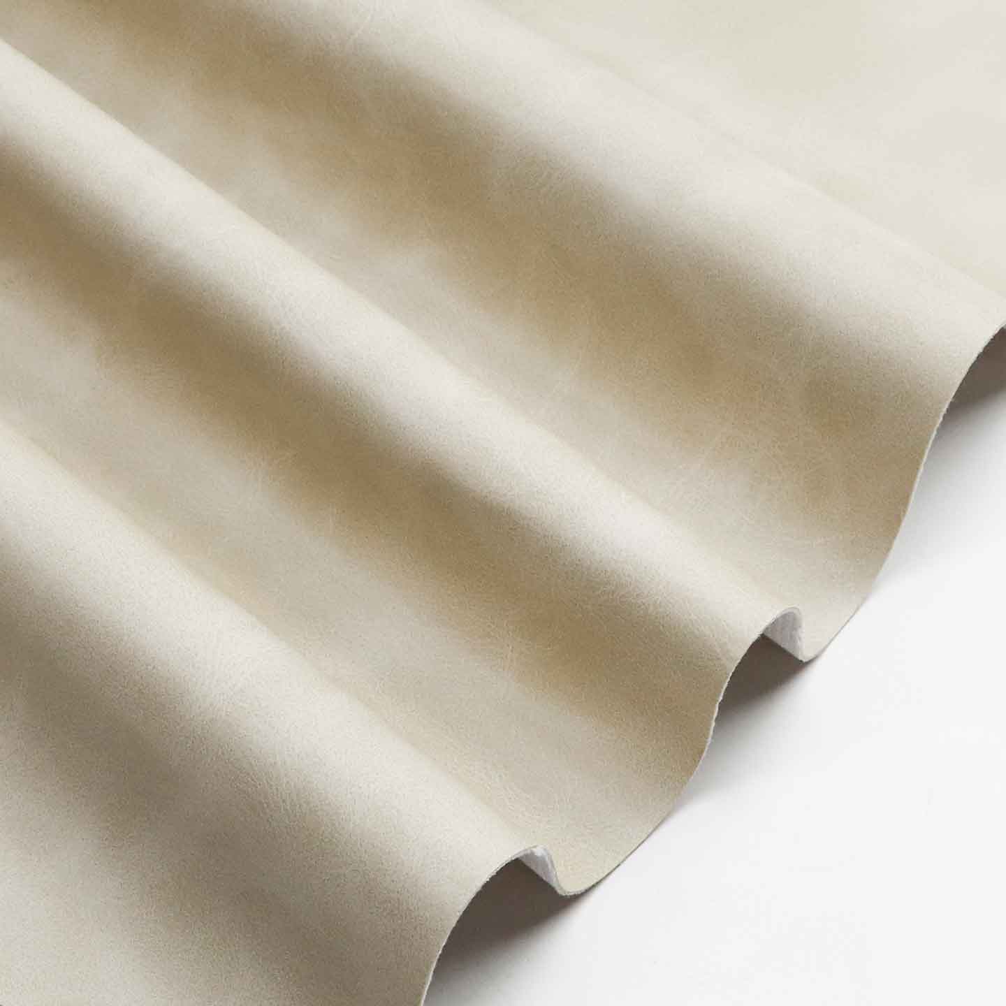 環境に優しいリサイクル家具用レザー